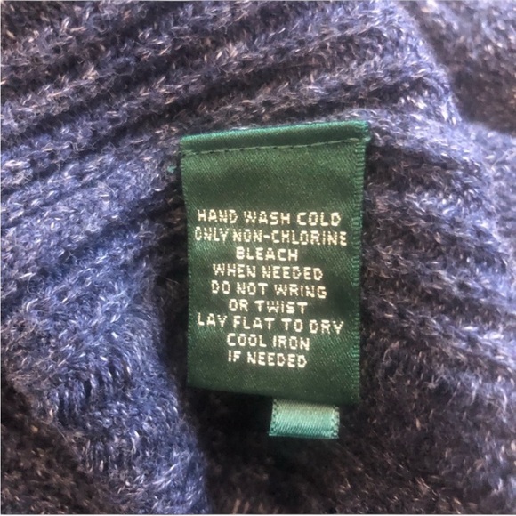 Lauren Jean Co. Navy V -Neck Cardigan Sweater M. - Picture 7 of 8